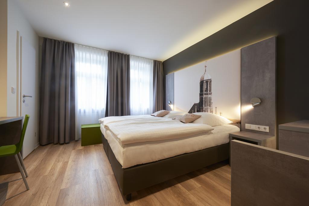 Hotel Victoria Nuernberg Esterno foto