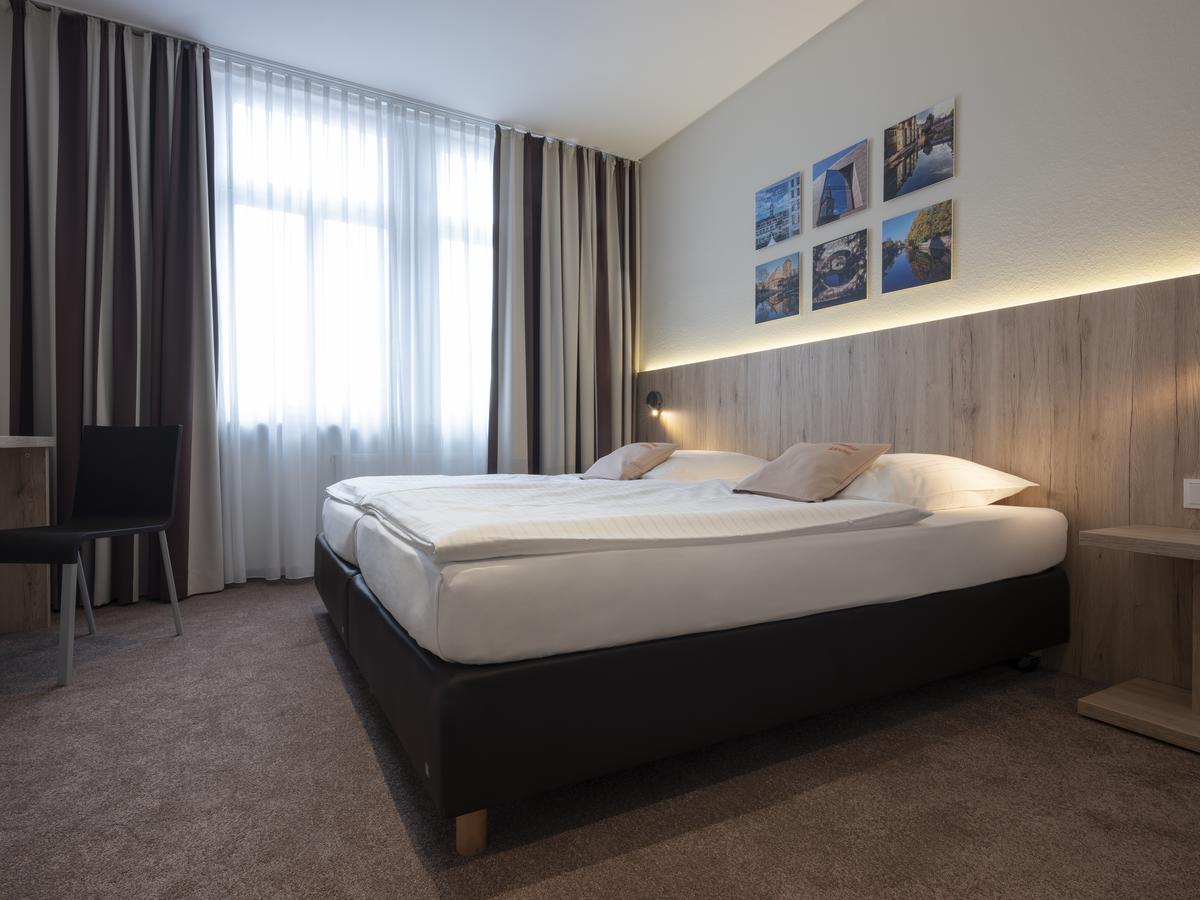Hotel Victoria Nuernberg Esterno foto