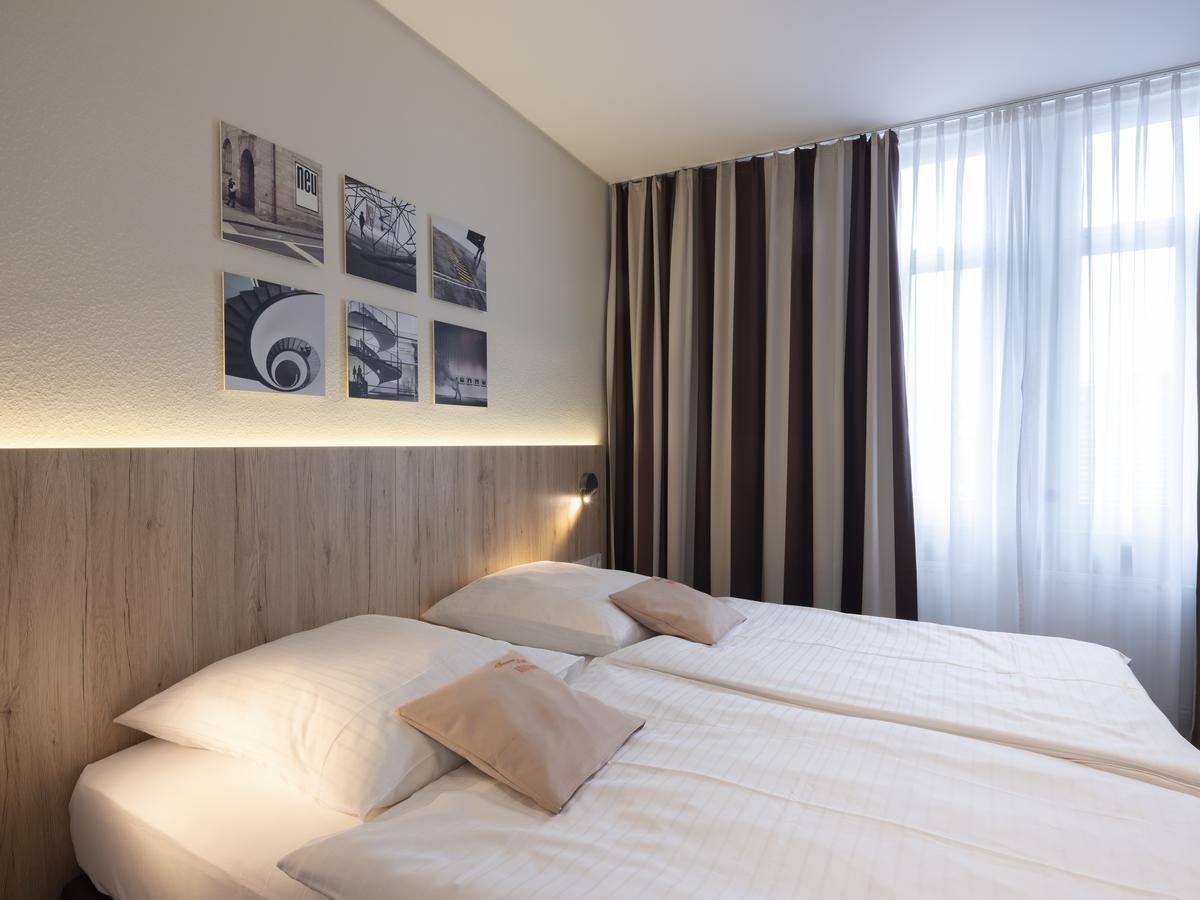 Hotel Victoria Nuernberg Esterno foto