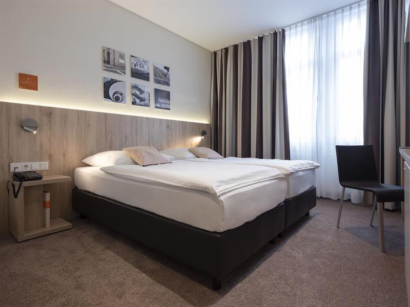 Hotel Victoria Nuernberg Esterno foto